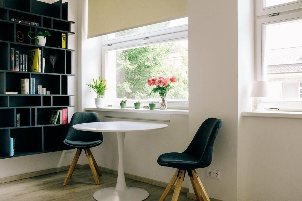 New Studio In Quiet Part Of The City Center Bratislava Luaran gambar